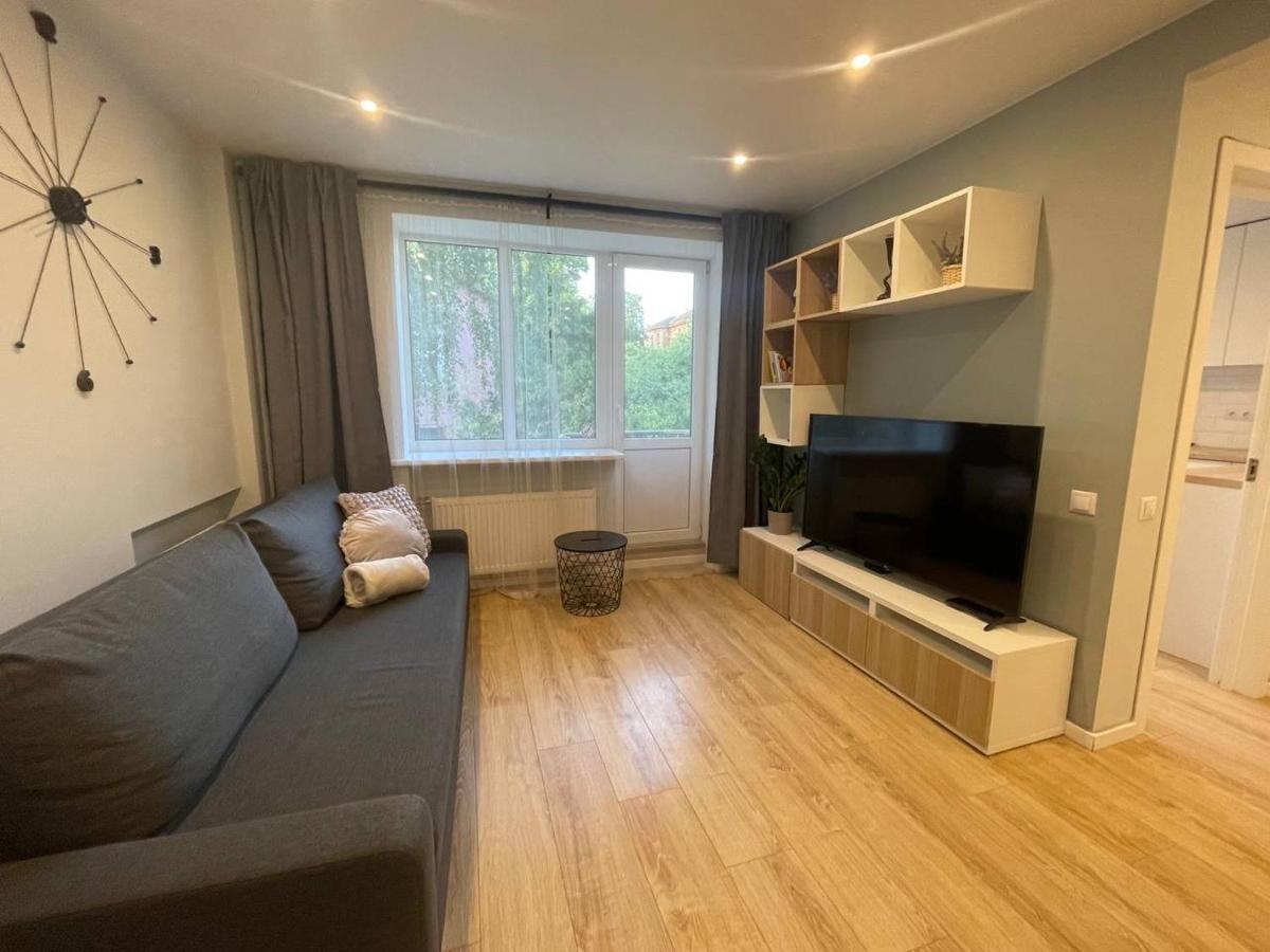 Modern 1Br Haven Near Two Parks Apartment Rīga Exterior foto