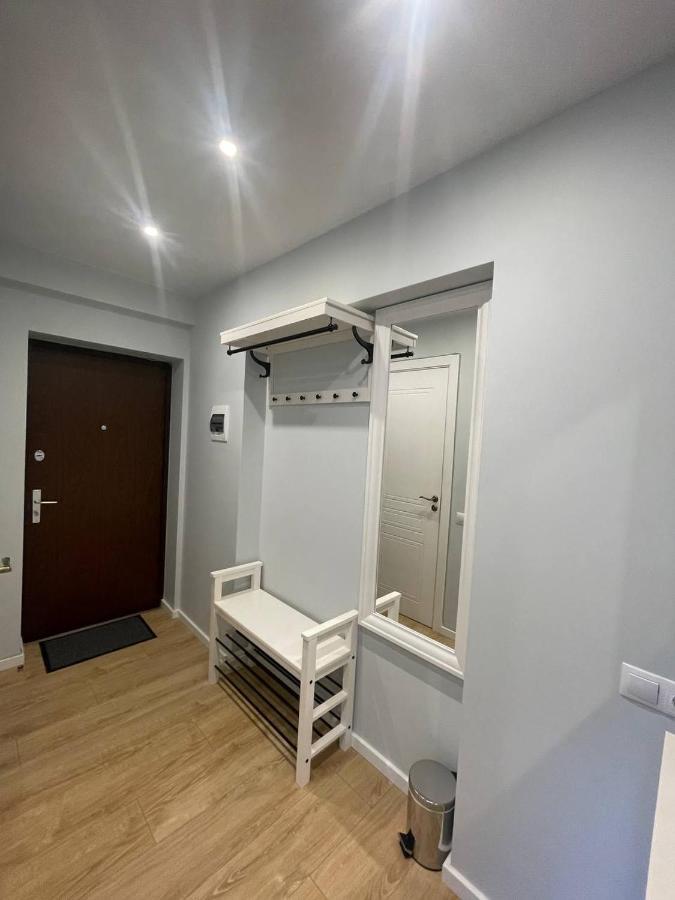 Modern 1Br Haven Near Two Parks Apartment Rīga Exterior foto